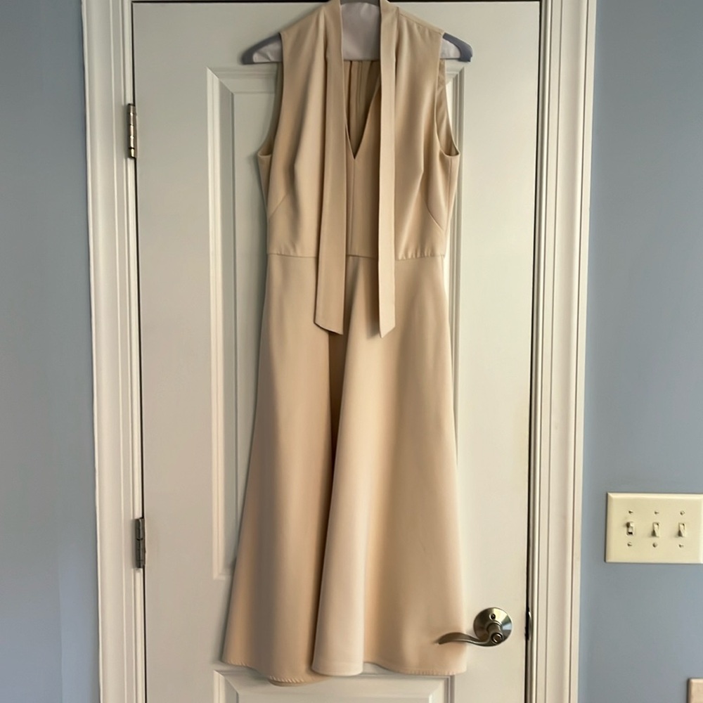 Gorgeous cream colored dress.  size 6